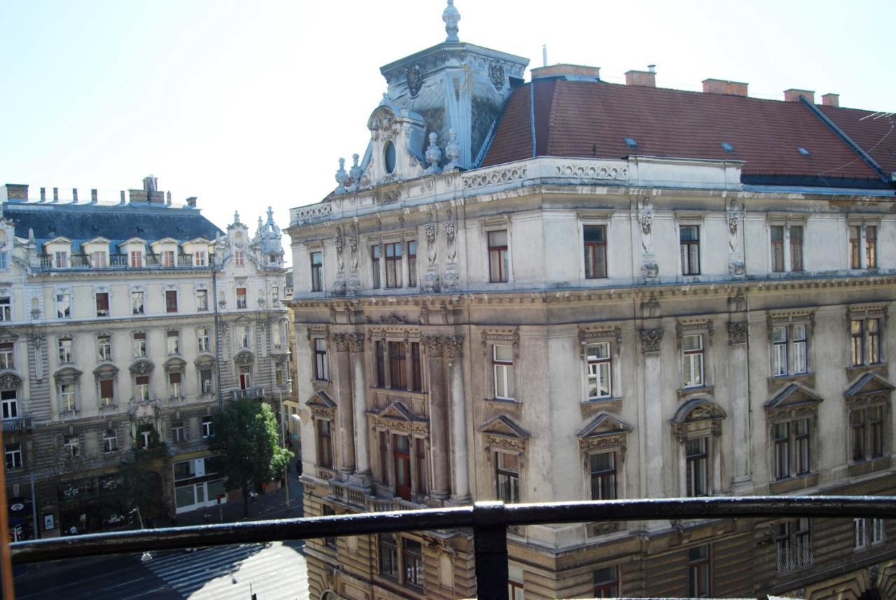 Luxurious Apartment With Balconies In Downtown Bp Budapest Exteriör bild